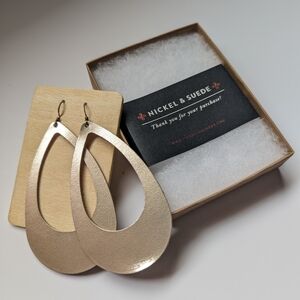 Nickel & Suede earrings